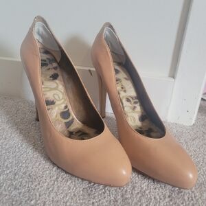 Sam Edelman pumps